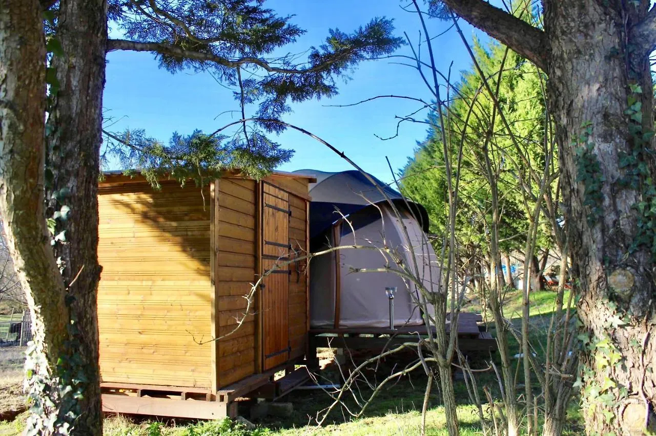 Роскошный шатер Отель Le Wigwam Du Fassac Saint-Julien-du-Puy